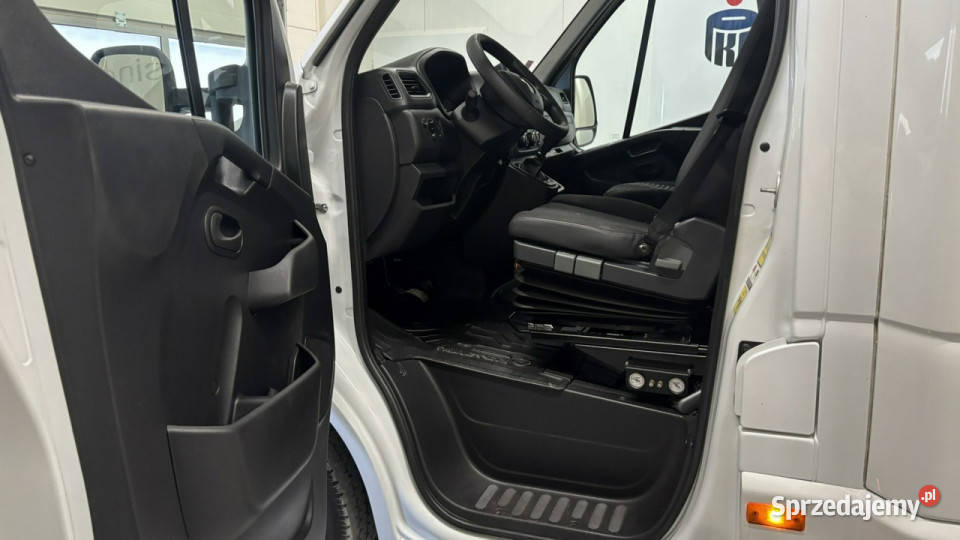 Renault Master Master FWD 23 dCi L3H1 SSE E6 35t mazowieckie