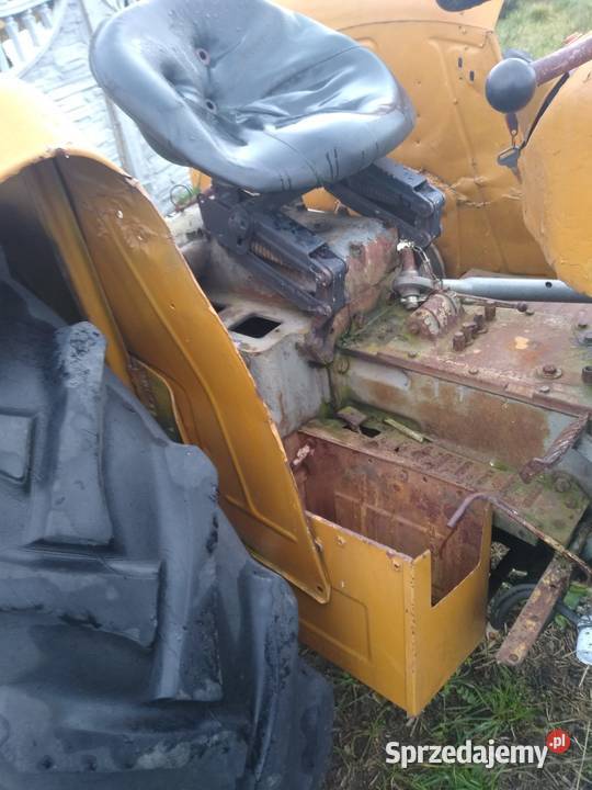 Sprzedam ciągnik mazowieckie Wiskitki