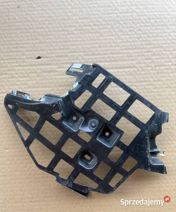 VW PASSAT B8 ŚLIZG ZDERZAKA PRZÓD PRAWY Międzychód