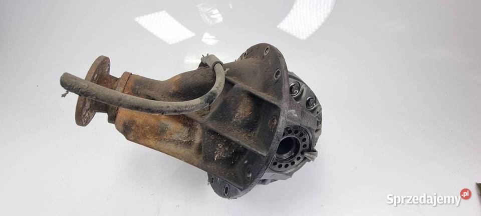 DYFERENCJAŁ TYŁ MITSHUBISHI PAJERO osobowe Lipno