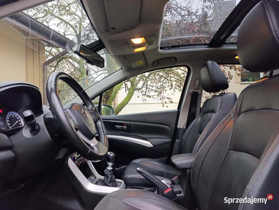 Susuki SX4 Cross Piątnica Poduchowna