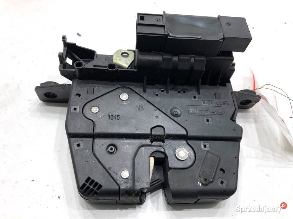 ZAMEK KLAPY TYŁ BMW F16 SUV 7397630 1419