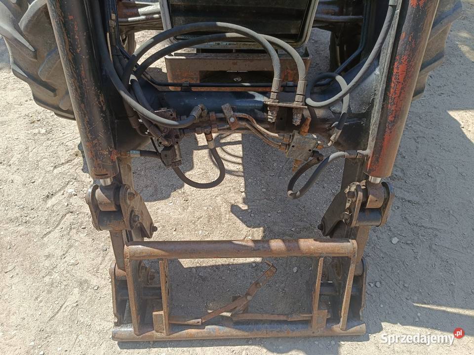 Ładowacz czołowy tur Massey Ferguson 690675698