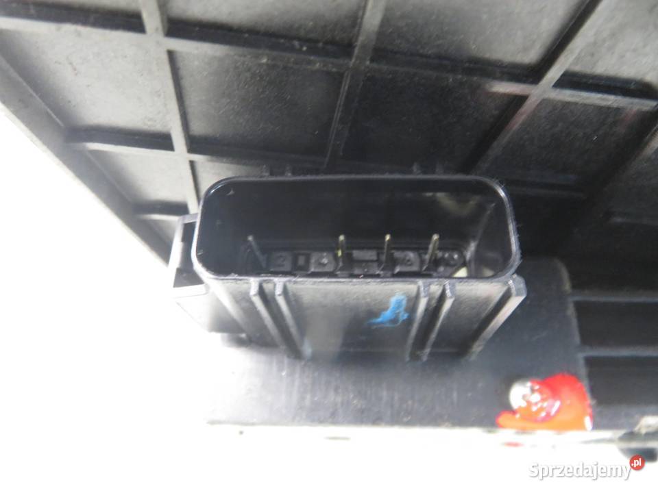 ZAMEK PRAWY PRZEDNI FORD FIESTA MK5 V