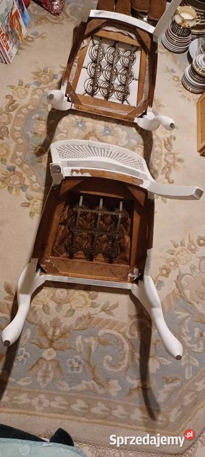 DWA ZABYTKOWE DREWNIANE KRZESLA STABILNE CZYSTE 1cm Poznań