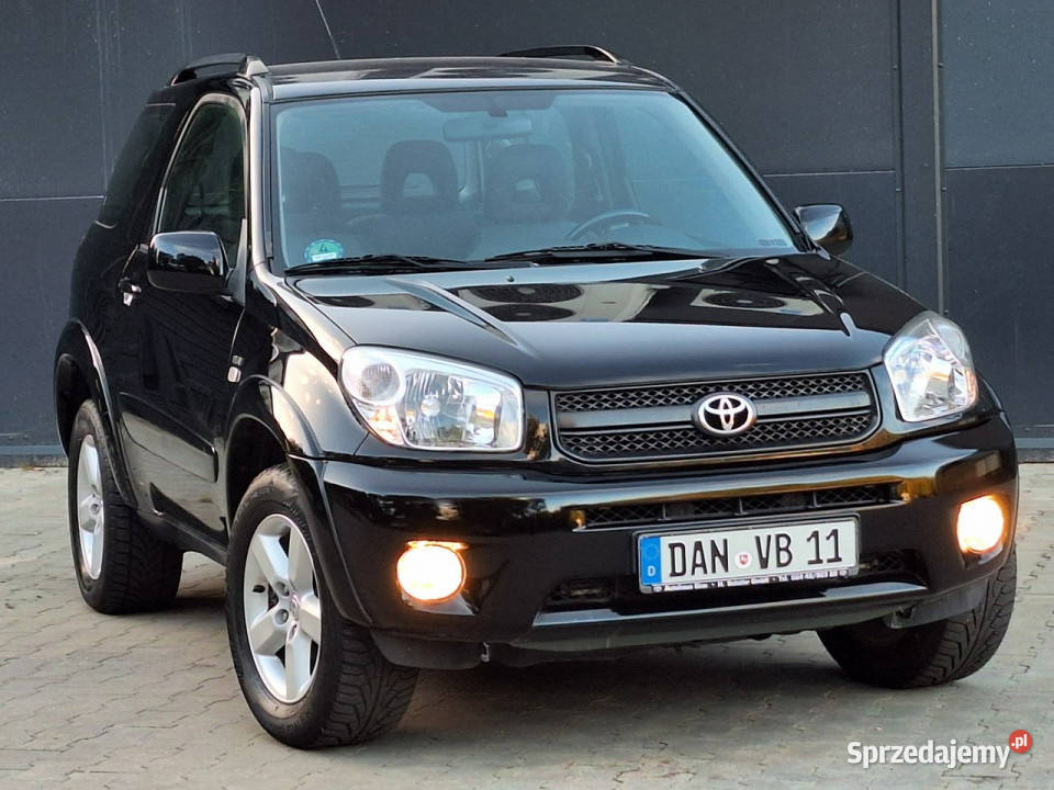 Toyota RAV4 4X4 benzyna 20VVTi z Niemiec PiĘKNA isofix Olsztyn sprzedam