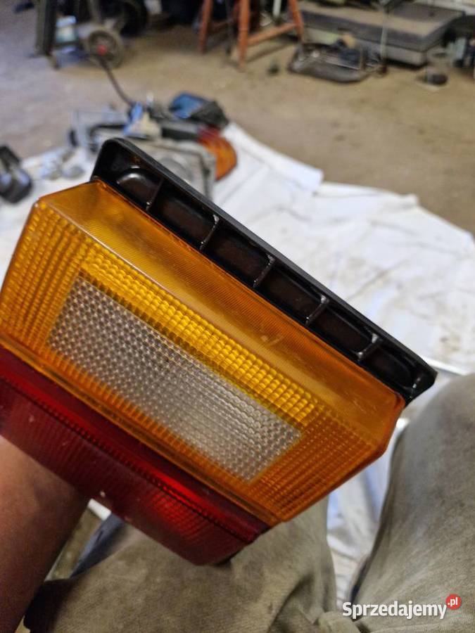 Audi 100c3 lampa tylna Legnica