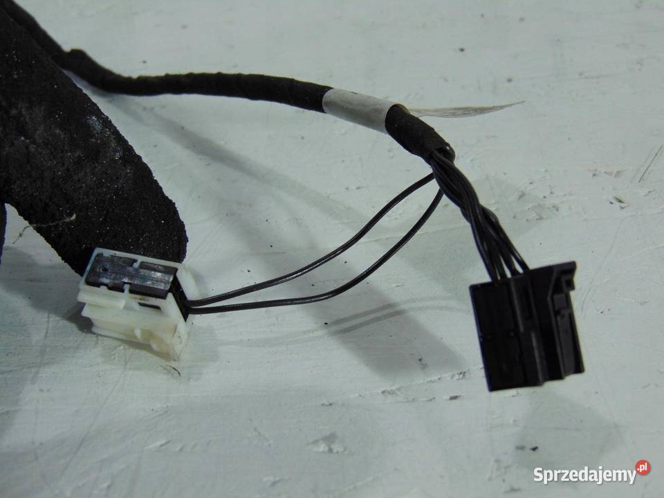 LUSTERKO LEWE 9PIN ANGLIK 197 MERCEDES W212 9 wielkopolskie