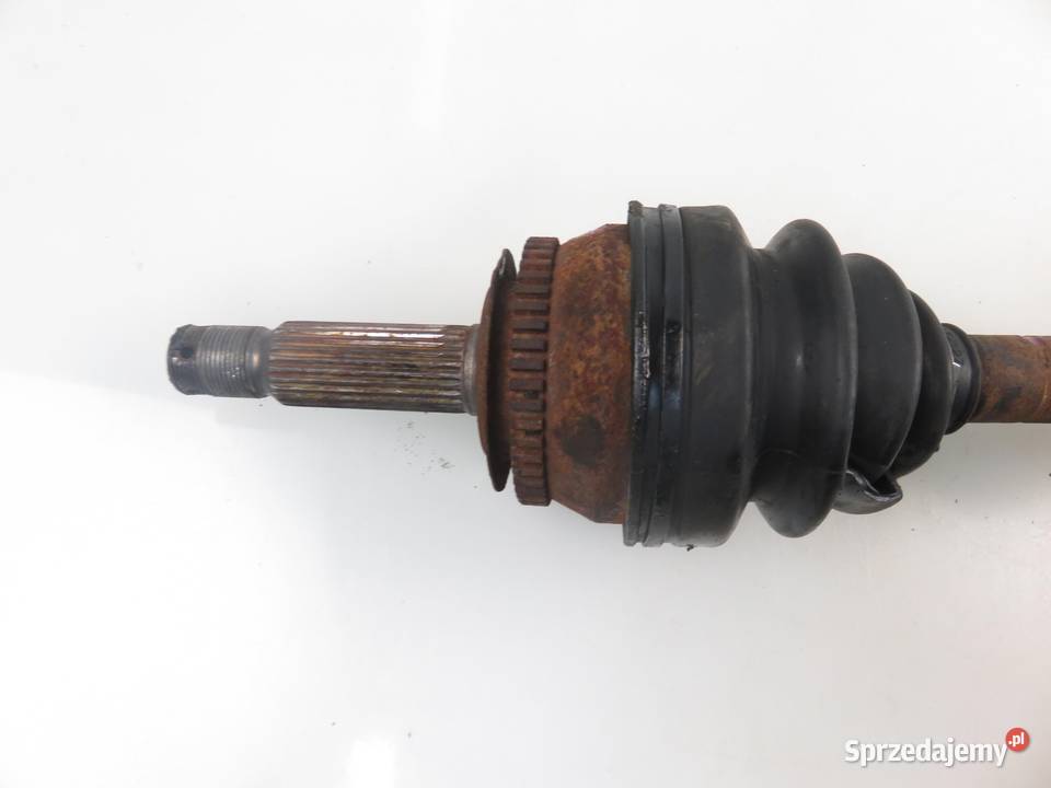 PÓŁOŚ PRAWA HYUNDAI GETZ 15 CRDi osobowe