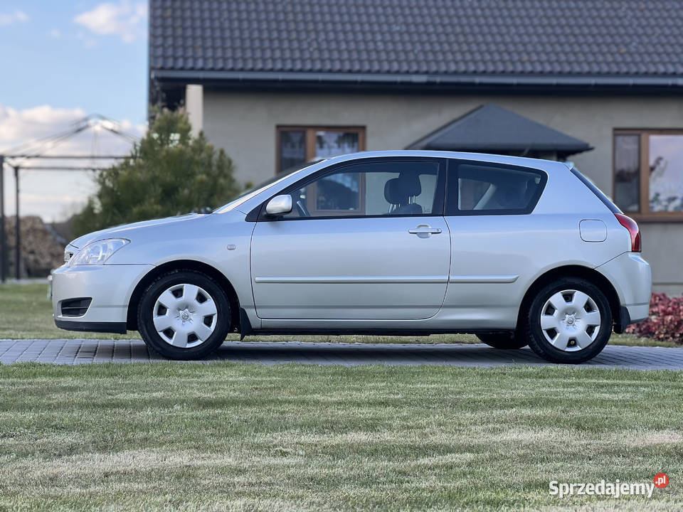 Toyota Corolla E12 2005 1398cm3 Połomia sprzedam