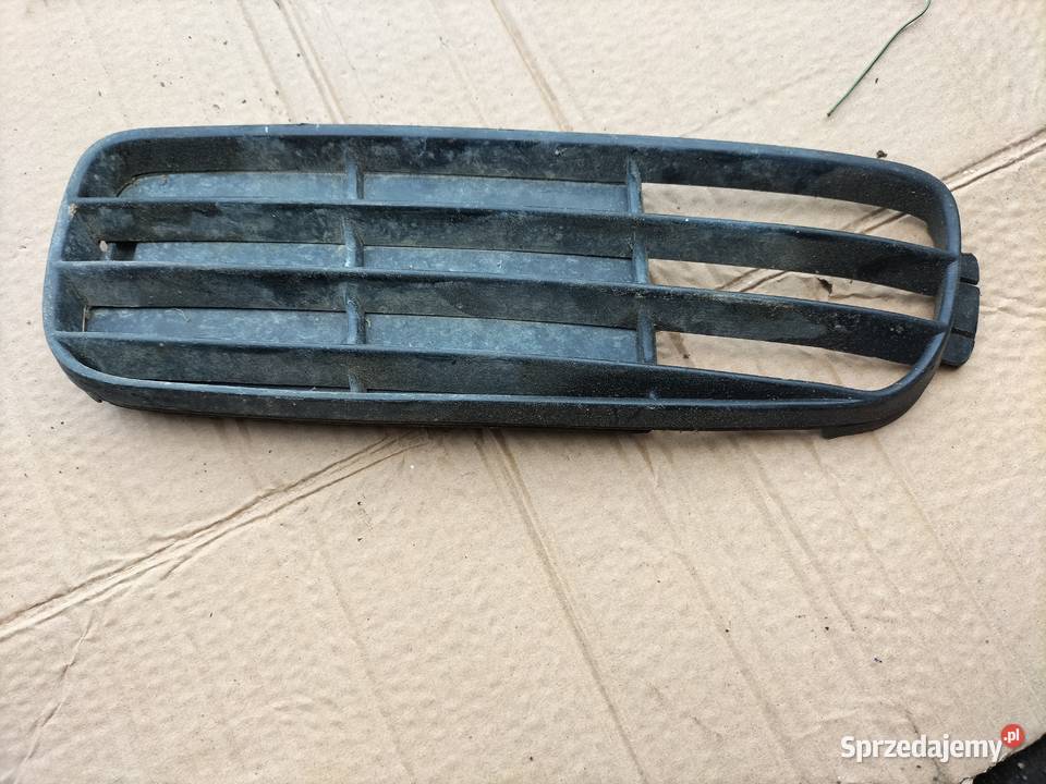 AUDI 80 B4 80B4 KRATKA ZDERZAKA PRZEDNIEGO lubelskie Kamień-Kolonia
