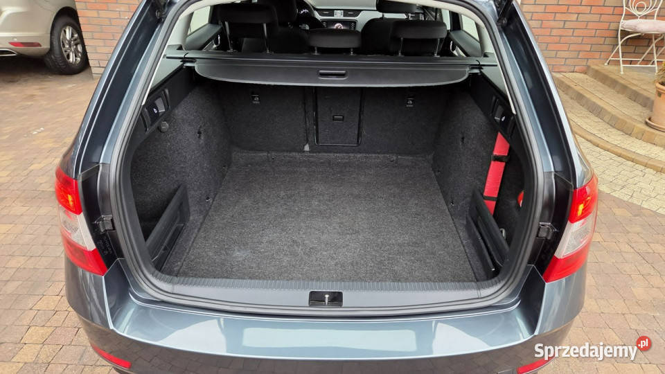 koda Octavia 16 TDI 115 Ambition pakiety Salon 120119km łódzkie