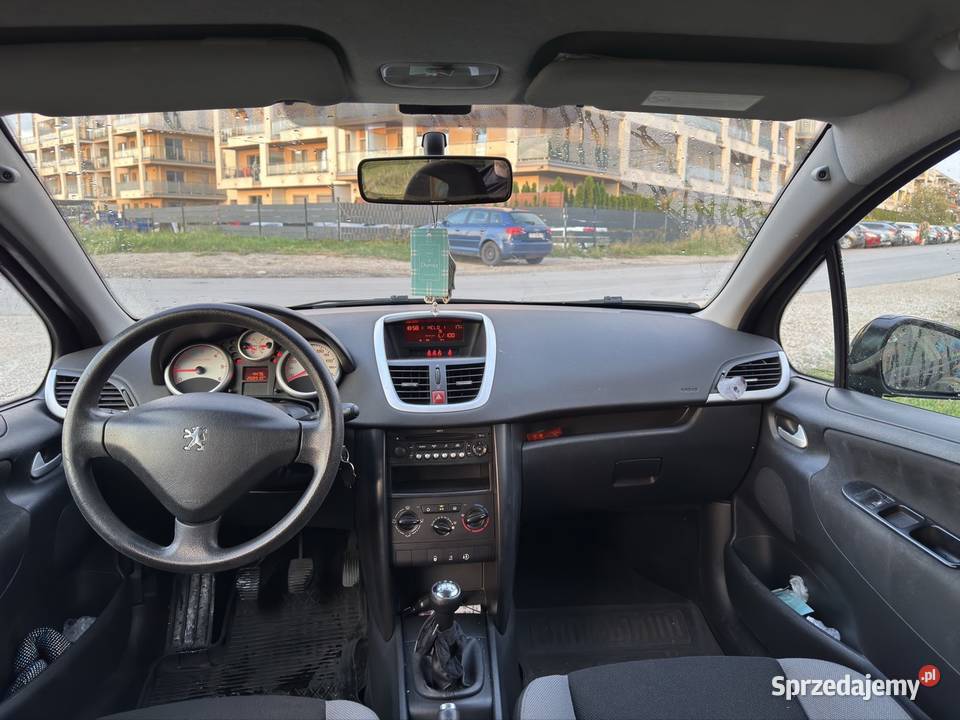Peugeot 207 nieuszkodzony Kielce