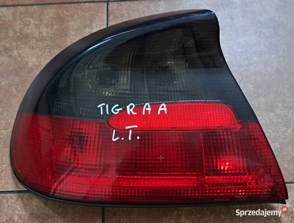 Lampa tył Tigra A osobowe mazowieckie