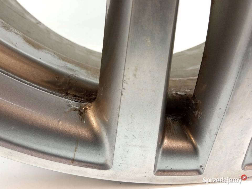 FELGA ALUMINIOWA R19 5X120 ET48 OC74MM Samochodowe