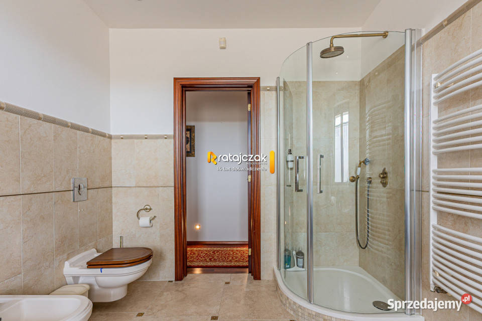 Dom wolnostojący 228m2 Kielno