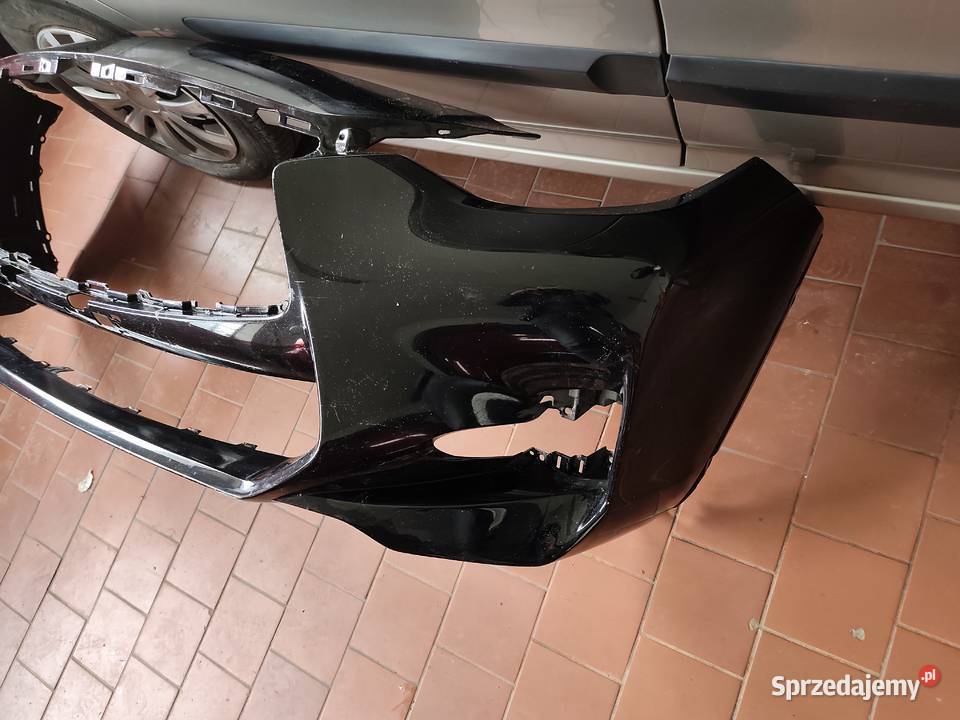 Skorupa zderzaka Infiniti q30 Bochnia