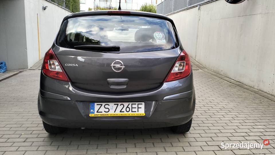 Opel Corsa D 12 benzyna 86 2012r Szczecin