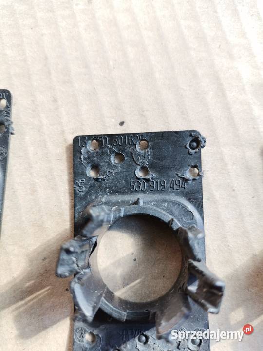 VW GOLF VII KOMPLET KOSZYKÓW PDC PRZÓD 5G0919 Międzychód sprzedam