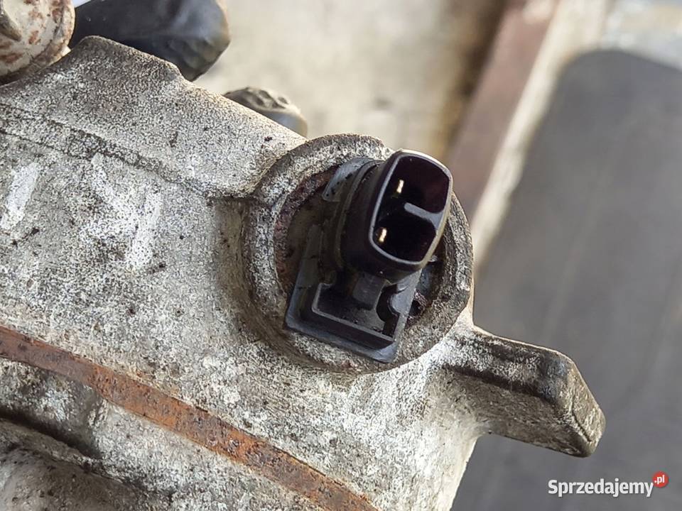 OPEL 10 12 14 sprężarka klimatyzacji 55701200 Kielce sprzedam