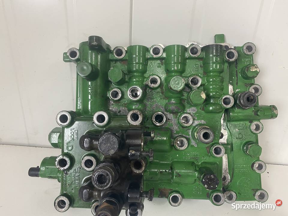 ROZDZIELACZ R272954 R272953 R272928 R272920 Kielce sprzedam