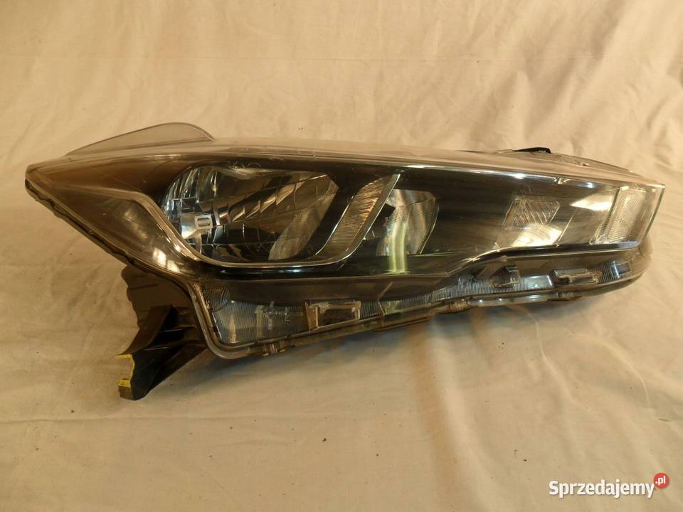 Nissan Micra K14 reflektor prawy przedni lampa Lampy przednie wielkopolskie