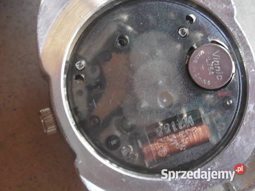 Zegarek mechaniczny 10letni a nowy Wrocław