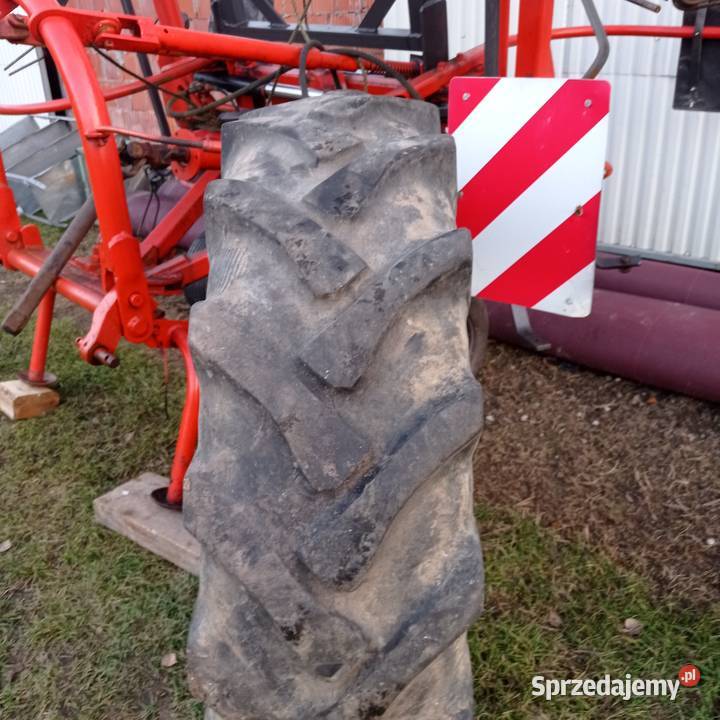 Opony 24 x 124 na przodek i do Traktorka sprzedam