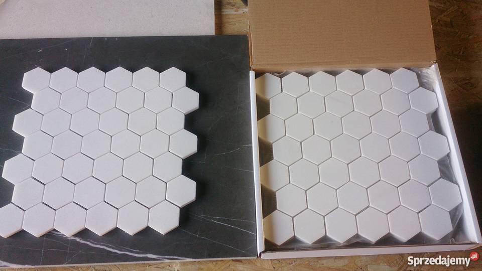 Mozaika HEXAGON Thassos White plastry miodu Piława Górna