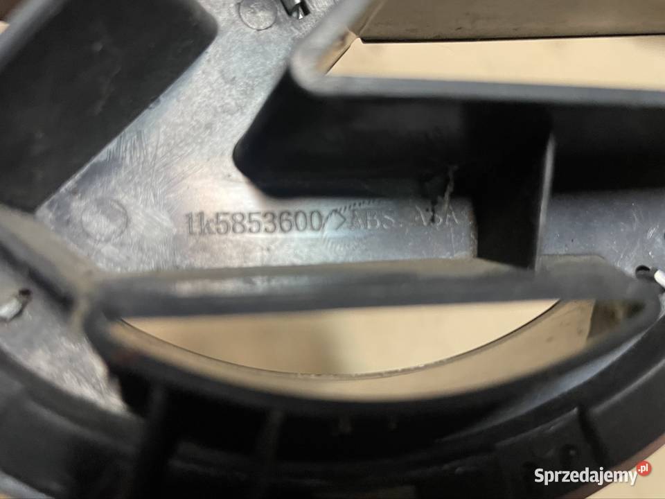 1K5853600 znaczek emblemat grilla volkswagen zachodniopomorskie Szczecin