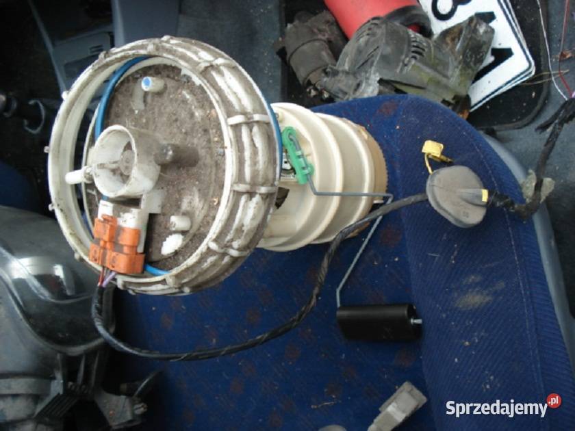 punto 2 12 z 2000 alternator Myszków