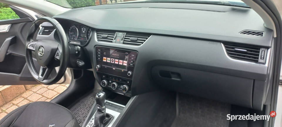 koda Octavia DSG Ledy Climatronic Dwustrefowy aluminiowe felgi Gdańsk