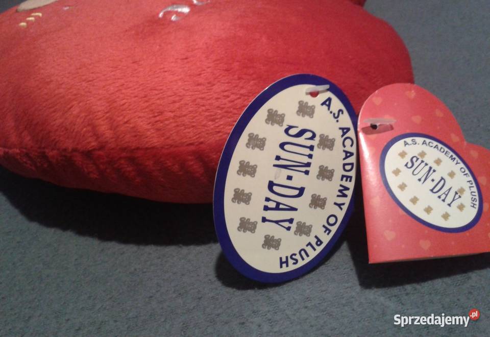 SERCE pluszowe czerwone z misiem z napisem LOVE