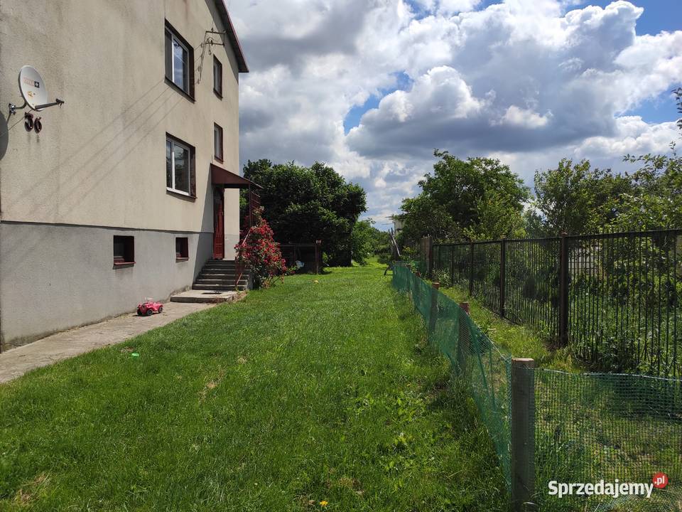 Dom mieszkalny 200m2 działka 9400m2 miasto świętokrzyskie sprzedam