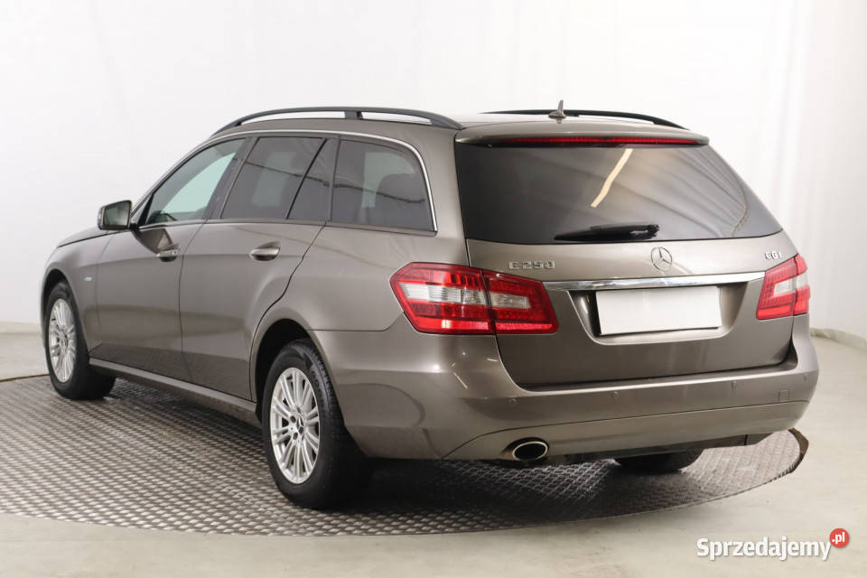 Mercedes E E 250 sprzedam