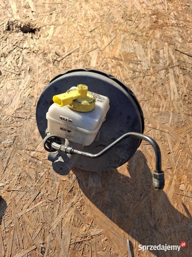 Serwo pompka hamulca 1J1514105H A3 8L Golf IV małopolskie Przyborów