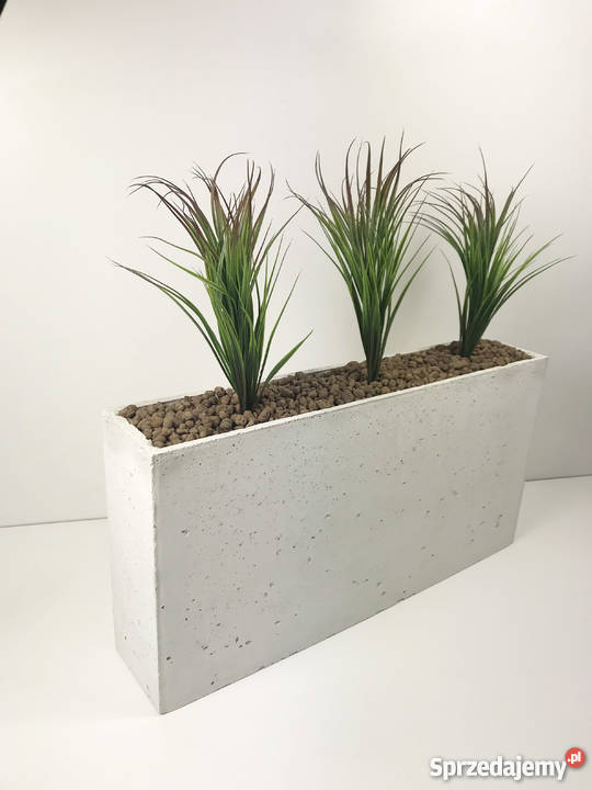 Donica betonowa 30x30x70 beton architektoniczny wielkopolskie Rawicz