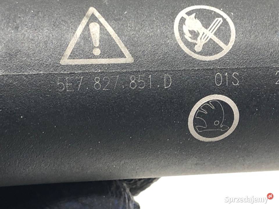 SIŁOWNIK TELESKOP KLAPY LEWY SKODA OCTAVIA IV osobowe Siłowniki