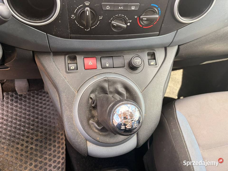 PEUGEOT Partner VP II 16 HDi 92 Tepee Active Tarnów