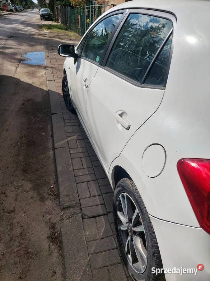 Auris 20 2007r Marki