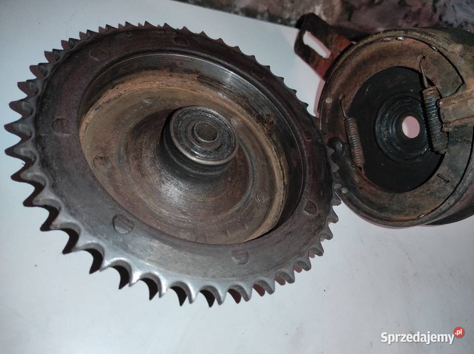 Zabierak koła WFM WSK SHL125 zębatka bęben Strzyżów