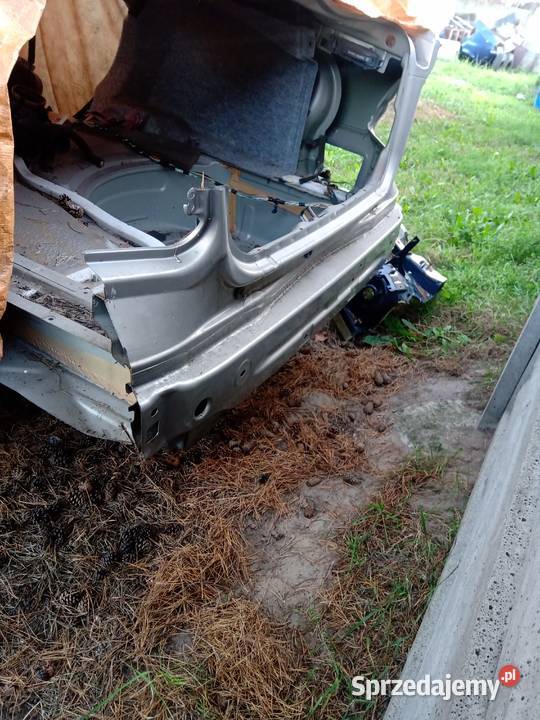 Tylny pas volvo S60 2003r Zduńska Wola sprzedam