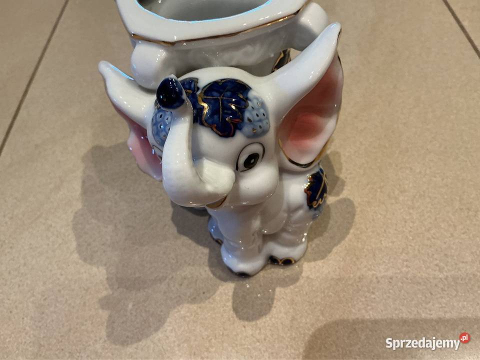 Porcelanowy Wazonik ze Słoniem Słonikiem Vintage Nowa Sól
