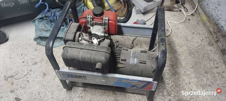 Agregat prądotwórczy SDMO 230v 25kw diesel Agregaty prądotwórcze Wola Dębińska sprzedam