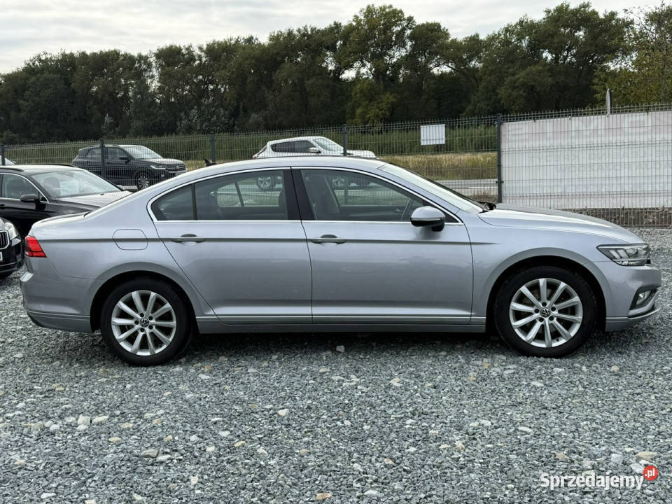 Volkswagen Passat 20 TDI 150 2020 EVO Busines światła LED Passat Wojkowice
