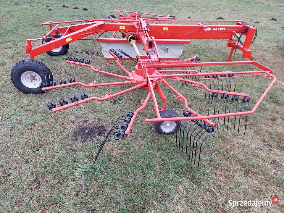 Zgrabiarka Stan Kuhn 7301 dwukaruzelowa 2005r 1 Kuhn Szumowo