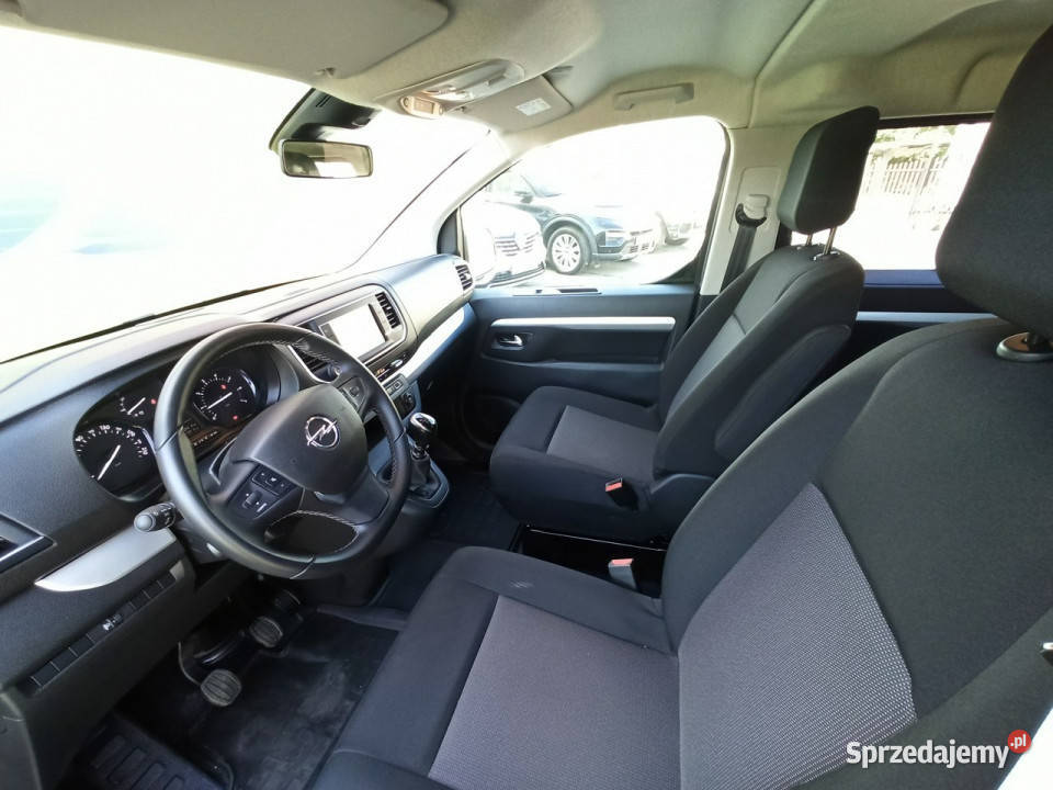 Opel Vivaro 3 23 VAT furgon sprzedam