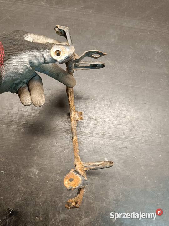 Stelaż uchwyt mocowanie lampy przód czachy Gołaczewy