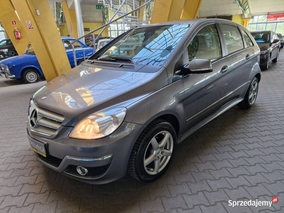 Mercedes B 180 opis W podanej Roczna Gwarancja światła LED Mysłowice
