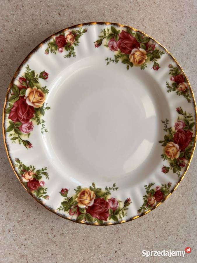 Talerzyki z serii Royal Albert Old Country Roses Legionowo